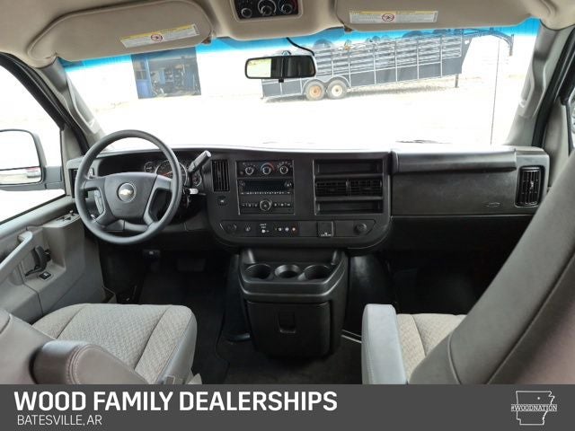 2025 Chevrolet Express Passenger RWD 3500 Extended Wheelbase LS