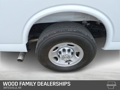 2025 Chevrolet Express Passenger RWD 3500 Extended Wheelbase LS