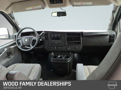 2025 Chevrolet Express Passenger RWD 3500 Extended Wheelbase LS