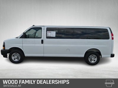 2025 Chevrolet Express Passenger RWD 3500 Extended Wheelbase LS