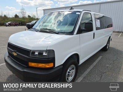 2025 Chevrolet Express Passenger RWD 3500 Extended Wheelbase LS