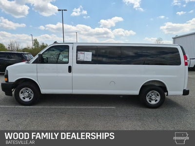 2025 Chevrolet Express Passenger RWD 3500 Extended Wheelbase LS