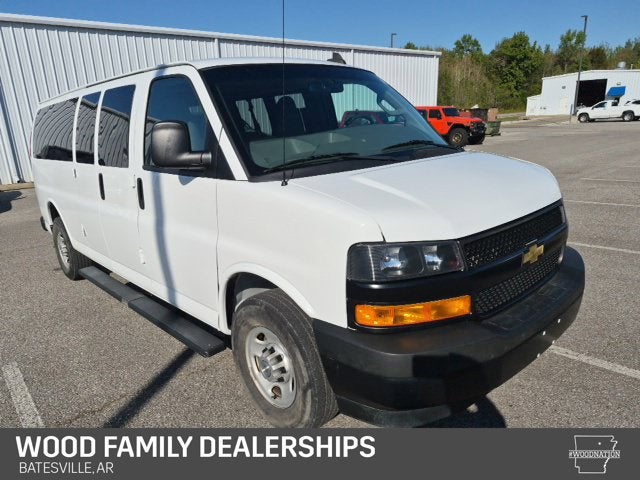 2023 Chevrolet Express Passenger RWD 3500 Extended Wheelbase LS