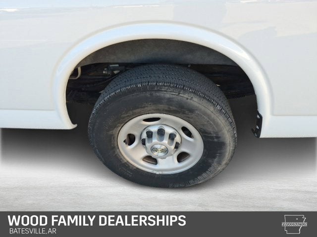 2023 Chevrolet Express Passenger RWD 3500 Extended Wheelbase LS