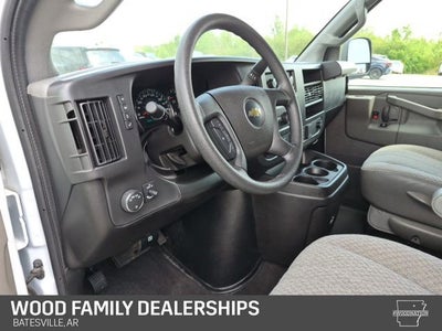 2025 Chevrolet Express Passenger RWD 3500 Extended Wheelbase LT