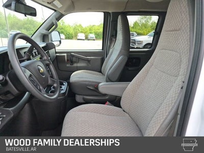2025 Chevrolet Express Passenger RWD 3500 Extended Wheelbase LT
