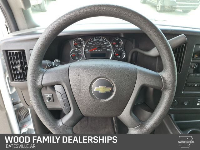 2025 Chevrolet Express Passenger RWD 3500 Extended Wheelbase LT