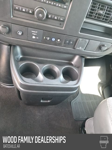 2025 Chevrolet Express Passenger RWD 3500 Extended Wheelbase LT