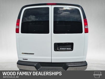 2025 Chevrolet Express Passenger RWD 3500 Extended Wheelbase LT