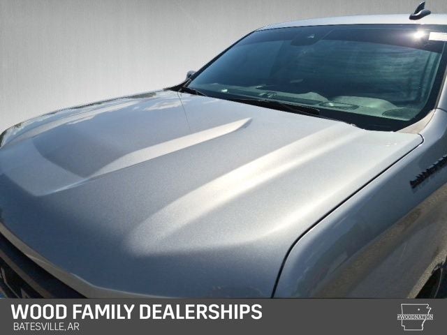 2023 Chevrolet Silverado 1500 4WD Crew Cab Short Bed Custom