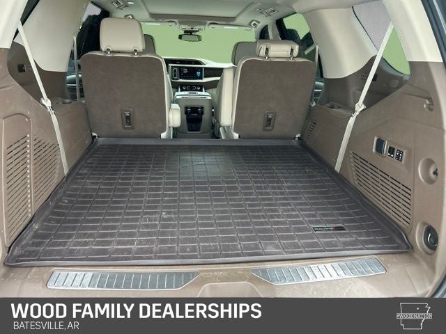 2023 GMC Yukon 4WD Denali
