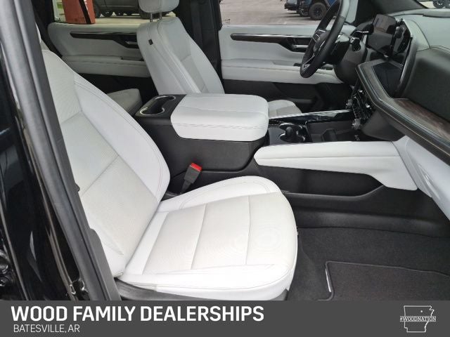 2025 Chevrolet Tahoe 4WD Premier