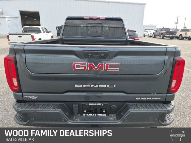 2020 GMC Sierra 2500HD 4WD Crew Cab Standard Bed Denali