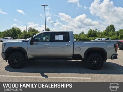 2025 GMC Sierra 2500HD 4WD Crew Cab Standard Bed AT4