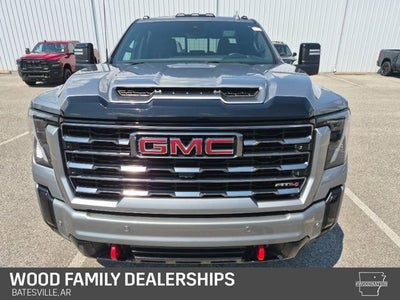 2025 GMC Sierra 2500HD 4WD Crew Cab Standard Bed AT4