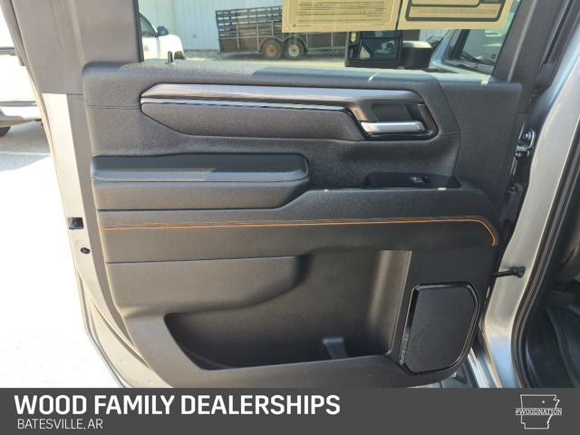 2025 GMC Sierra 2500HD 4WD Crew Cab Standard Bed AT4