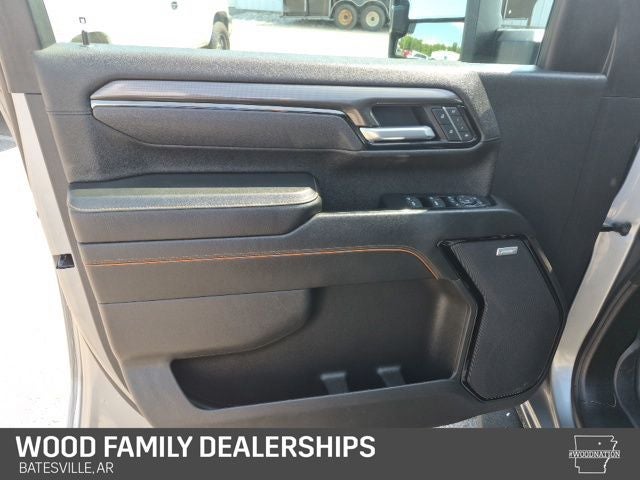 2025 GMC Sierra 2500HD 4WD Crew Cab Standard Bed AT4