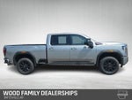 2025 GMC Sierra 2500HD 4WD Crew Cab Standard Bed AT4
