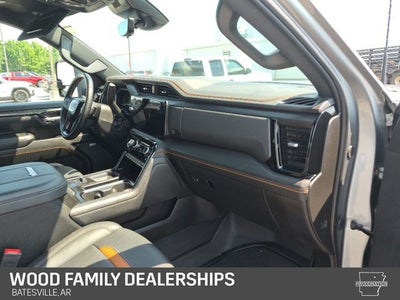 2025 GMC Sierra 2500HD 4WD Crew Cab Standard Bed AT4