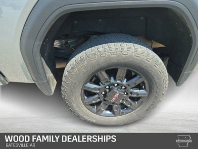 2025 GMC Sierra 2500HD 4WD Crew Cab Standard Bed AT4