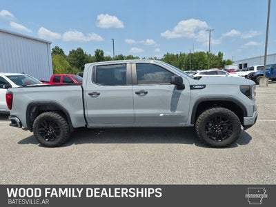 2025 GMC Sierra 1500 4WD Crew Cab Short Box Pro