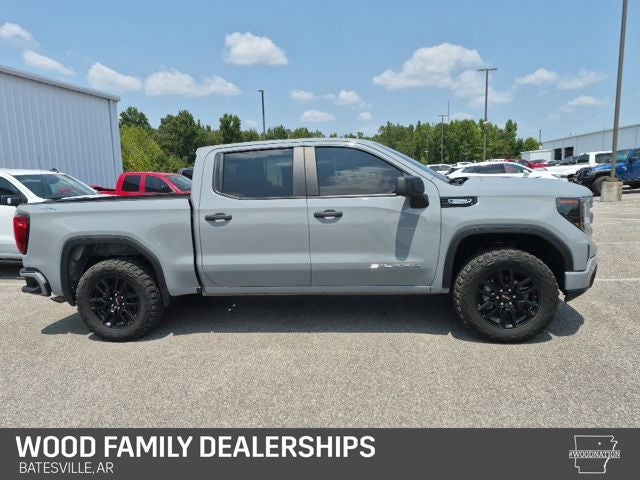 2025 GMC Sierra 1500 4WD Crew Cab Short Box Pro