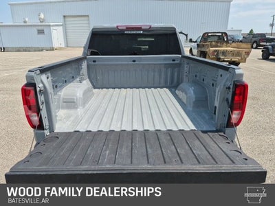 2025 GMC Sierra 1500 4WD Crew Cab Short Box Pro