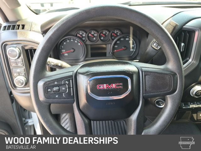 2025 GMC Sierra 1500 4WD Crew Cab Short Box Pro