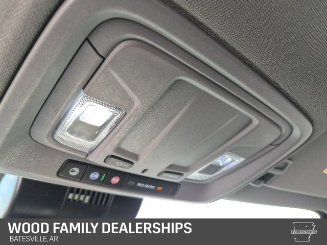 2025 GMC Sierra 1500 4WD Crew Cab Short Box Pro