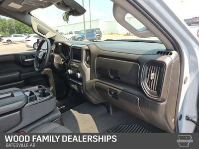 2025 GMC Sierra 1500 4WD Crew Cab Short Box Pro