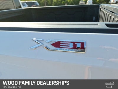 2024 GMC Sierra 1500 4WD Crew Cab Short Box SLT