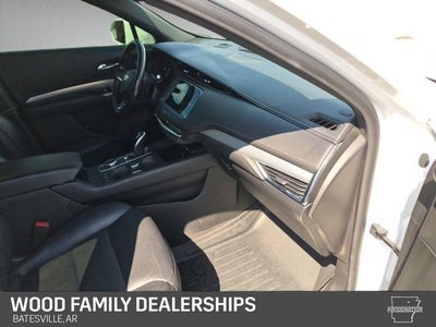 2020 Cadillac XT4 AWD Premium Luxury