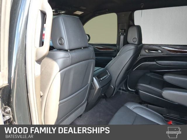 2023 Cadillac Escalade ESV 4WD Luxury