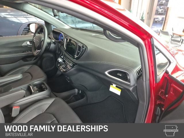 2027 Chrysler Pacifica PACIFICA SELECT