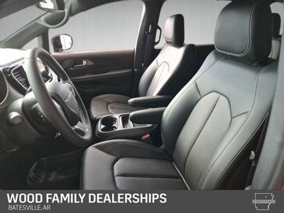 2027 Chrysler Pacifica PACIFICA SELECT