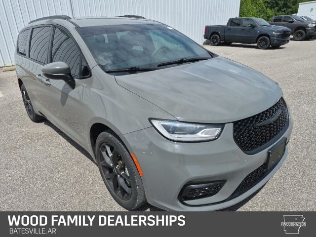 2023 Chrysler Pacifica Touring L AWD