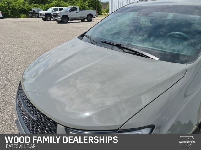 2023 Chrysler Pacifica Touring L AWD