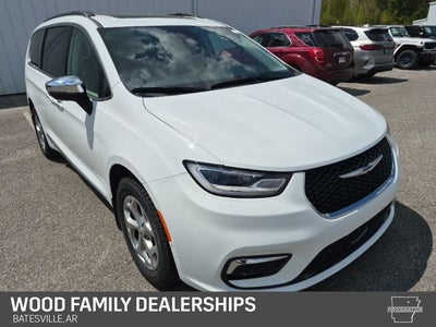 2023 Chrysler Pacifica Limited AWD