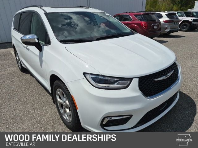 2023 Chrysler Pacifica Limited AWD