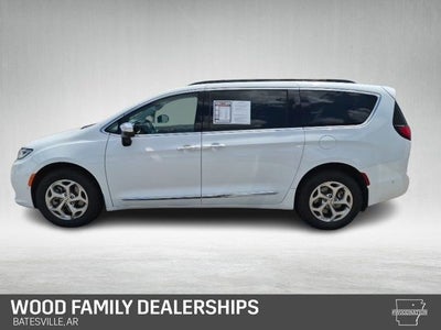 2023 Chrysler Pacifica Limited AWD