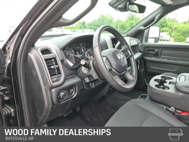 2026 RAM 2500 RAM 2500 BLACK EXPRESS CREW CAB 4X4 6'4' BOX