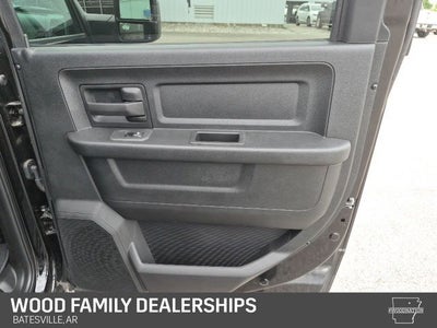 2026 RAM 2500 RAM 2500 BLACK EXPRESS CREW CAB 4X4 6'4' BOX