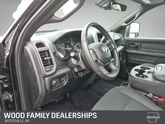 2026 RAM 2500 RAM 2500 BLACK EXPRESS CREW CAB 4X4 6'4' BOX