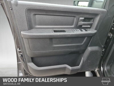 2026 RAM 2500 RAM 2500 BLACK EXPRESS CREW CAB 4X4 6'4' BOX