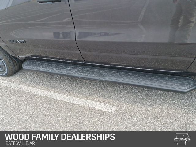 2026 RAM 1500 RAM 1500 EXPRESS CREW CAB 4X4 5'7' BOX
