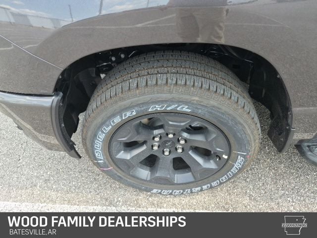 2026 RAM 1500 RAM 1500 EXPRESS CREW CAB 4X4 5'7' BOX
