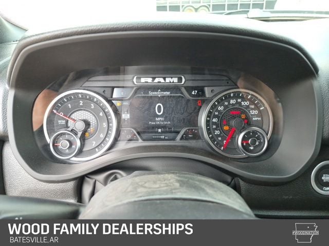 2026 RAM 1500 RAM 1500 EXPRESS CREW CAB 4X4 5'7' BOX