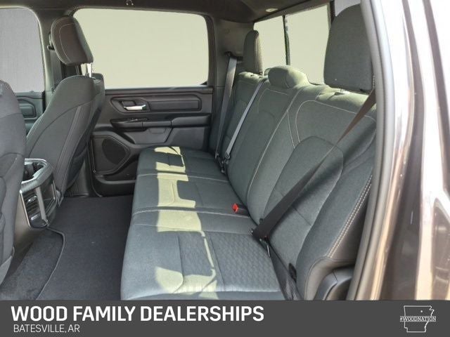 2026 RAM 1500 RAM 1500 EXPRESS CREW CAB 4X4 5'7' BOX