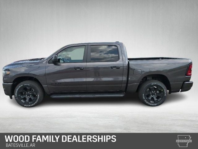 2026 RAM 1500 RAM 1500 EXPRESS CREW CAB 4X4 5'7' BOX