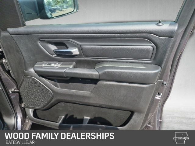 2026 RAM 1500 RAM 1500 EXPRESS CREW CAB 4X4 5'7' BOX